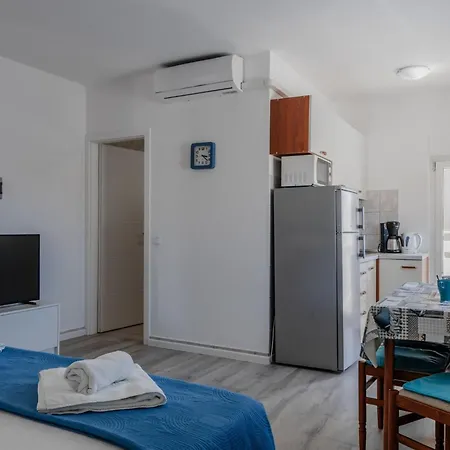 Tt 2 By Interhome *